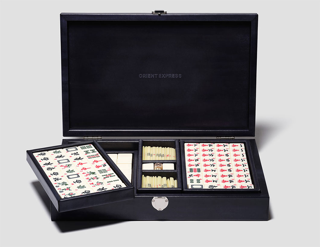 Hector Saxe Mahjong Set